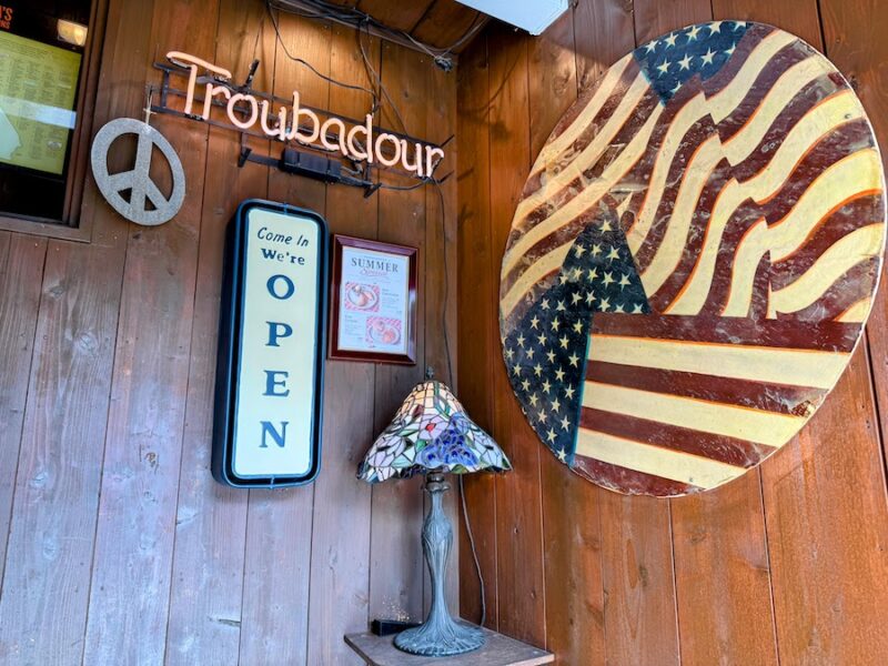 troubadour entrance
